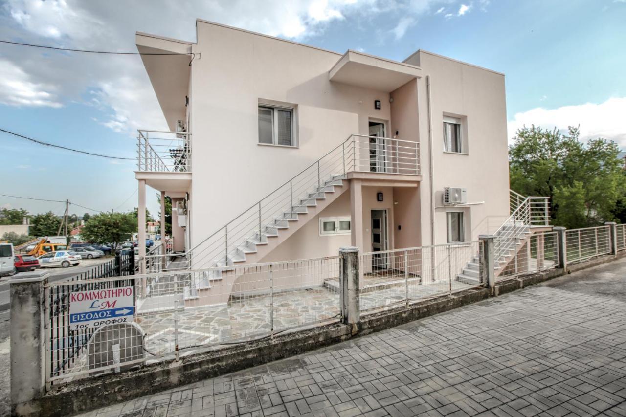 Terra Di Meteora Suites #3 كالامباكا المظهر الخارجي الصورة